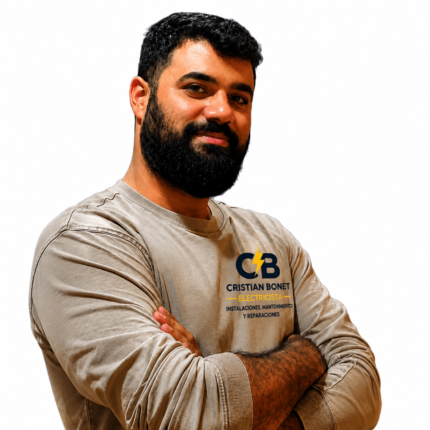 Cristian Bonet, profesional de electricidad y multiservicios